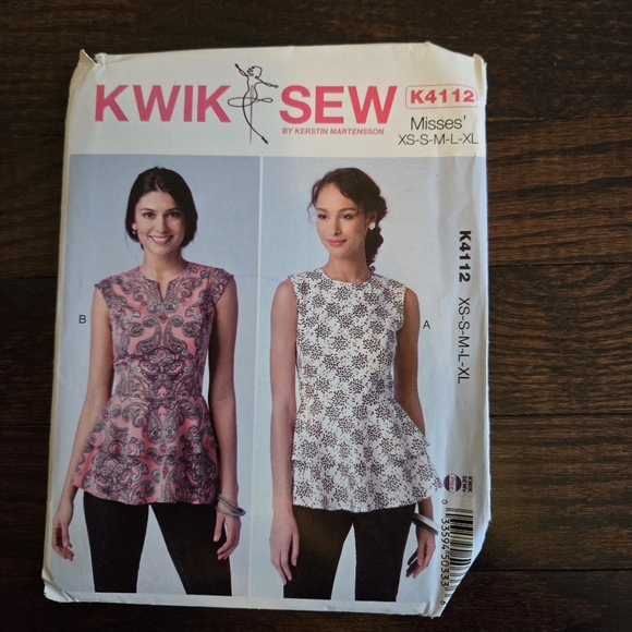 Women's Kwik Sew pattern - Picture 1 of 3